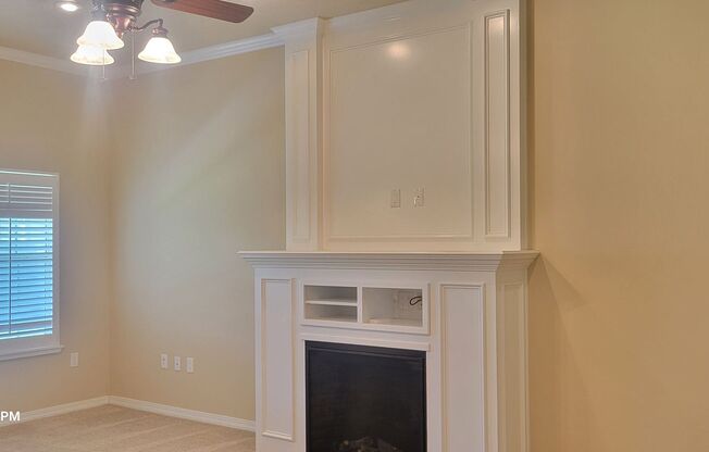 IMPRESSIVE LARGE HOME IN NORTHEAST CLOVIS