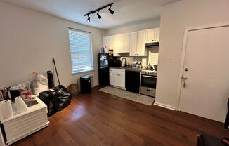 1 bed, 1 bath, 766 sqft, $1,200, Unit N7628B