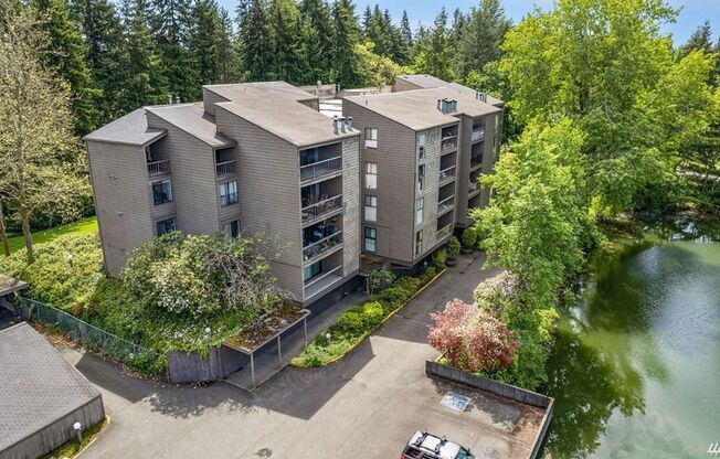 6858 139th Ave NE #700