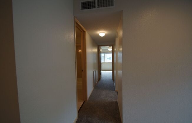 2 beds, 2 baths, 1,050 sqft, $1,724, Unit 206