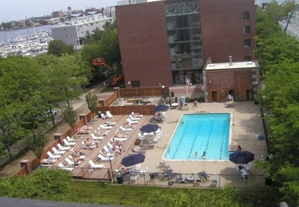 3 beds, 2 baths, 1,205 sqft, $5,250, Unit 5-519