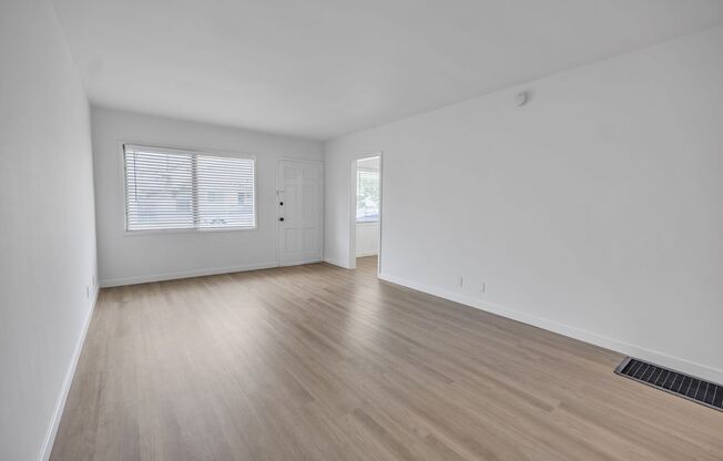 Studio, 1 bath, 500 sqft, $1,895, Unit 1