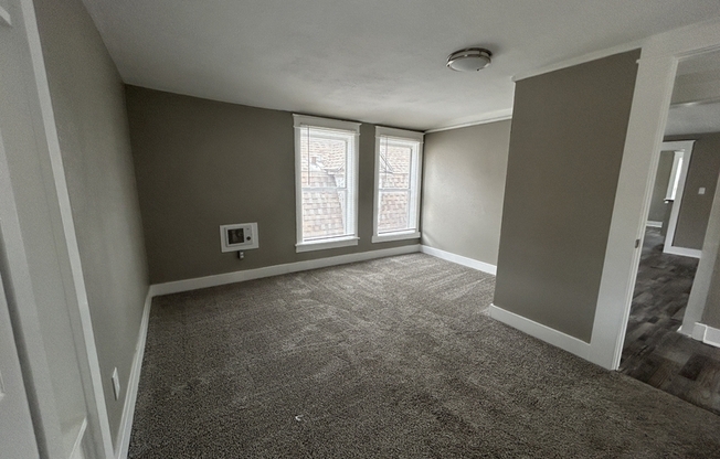 111 N DENVER AVE