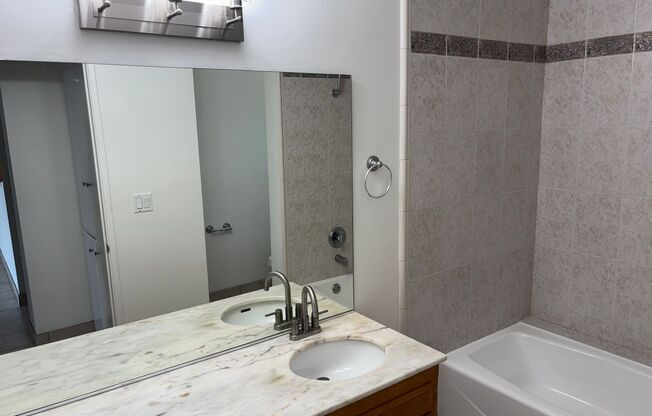 1 bed, 1 bath, 944 sqft, $2,295, Unit 3756