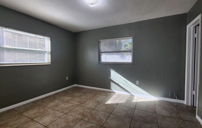 1424 Spring Lane Apt 1-4