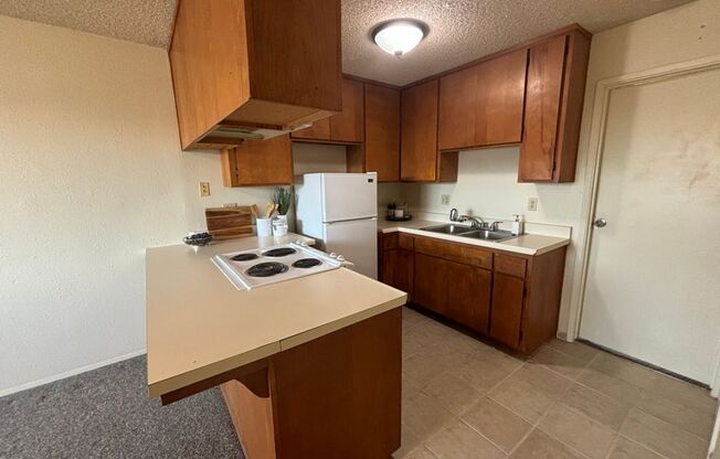 1 bed, 1 bath, 500 sqft, $1,650, Unit 4050 #F