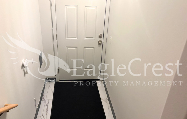 Brand-New Studio Apartment with Blue Mountain Views – Utilities Included!