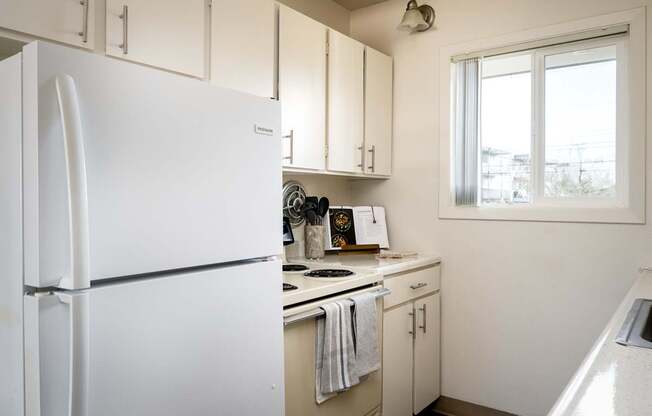 The Scholls Apartments