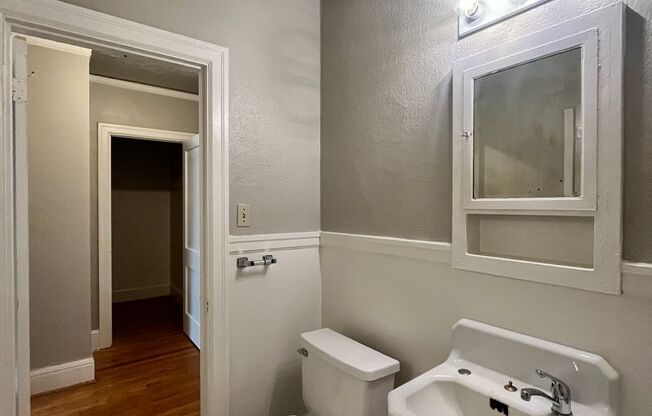 Studio, 1 bath, $1,495