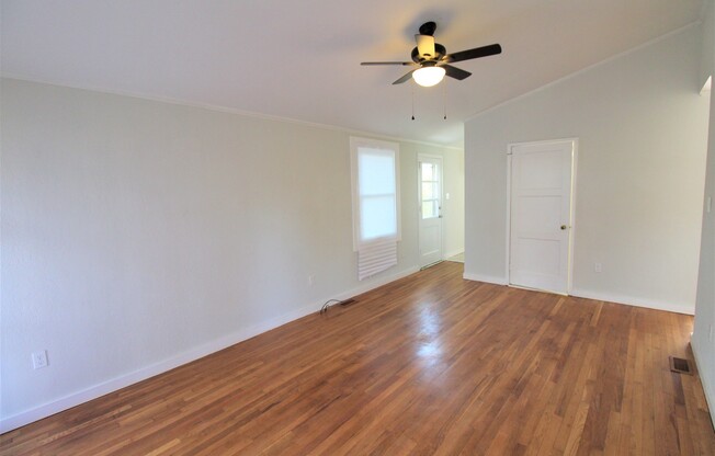 3 Bedroom Remodeled Ranch!