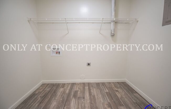 3 beds, 2 baths, 1,350 sqft, $1,650, Unit 4062 22