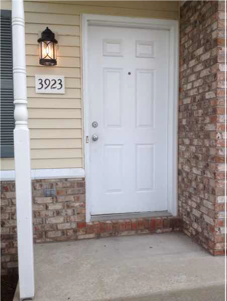 3 beds, 2.5 baths, 1,350 sqft, $1,500, Unit 3923 South Cramer Circle