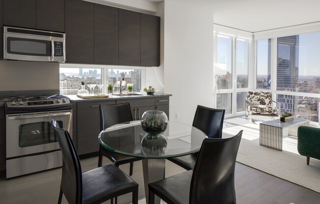 1 bed, 1 bath, 705 sqft, $6,305, Unit 22D