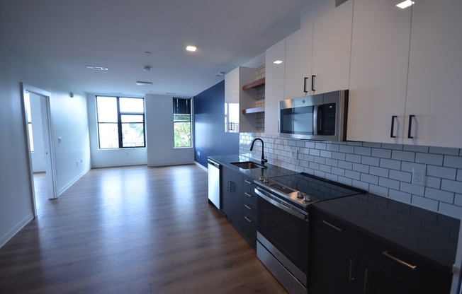 89 BRIGHTON AVE