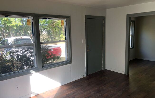 1 bed, 1 bath, $625, Unit 421