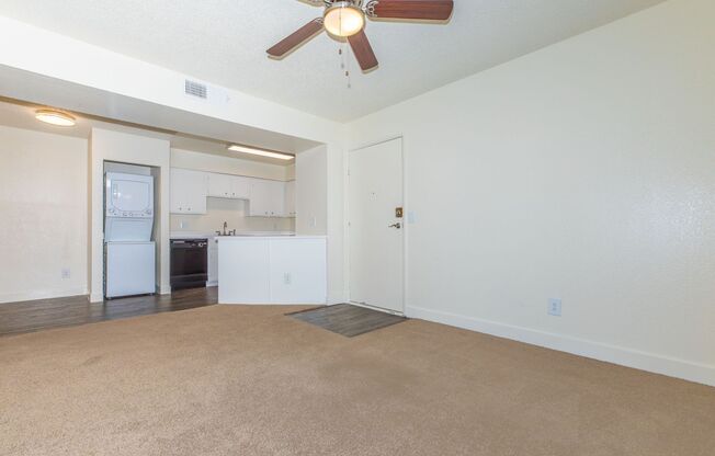 1 bed, 1 bath, 572 sqft, $1,350, Unit 210