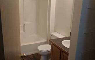 Studio, 1 bath, $1,300, Unit 3331-3