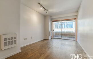 Luxury Living in This 6th Floor Condo in Trending Downtown Location!!