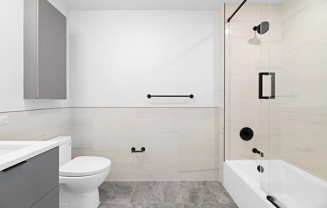 2 beds, 1 bath, $4,085, Unit 10D