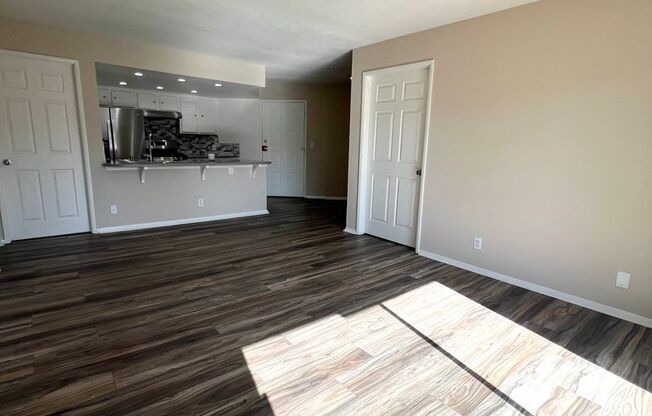 2 beds, 2 baths, $2,695, Unit # 208