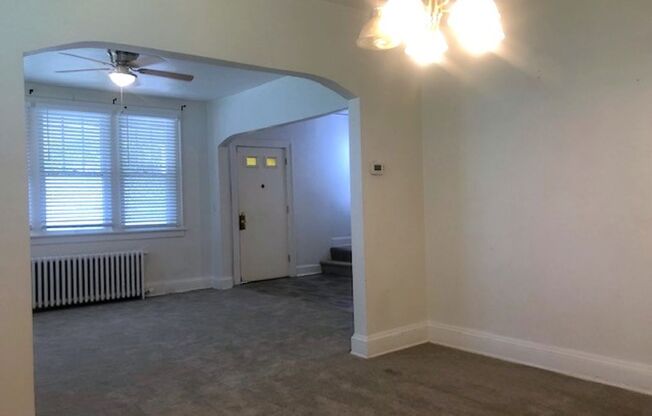 3 beds, 1 bath, $1,650