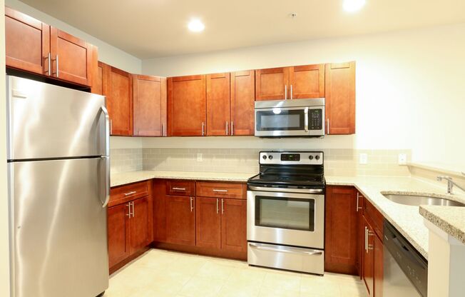 1 bed, 1 bath, 1,076 sqft, $1,590, Unit Building 11 Apt. 4