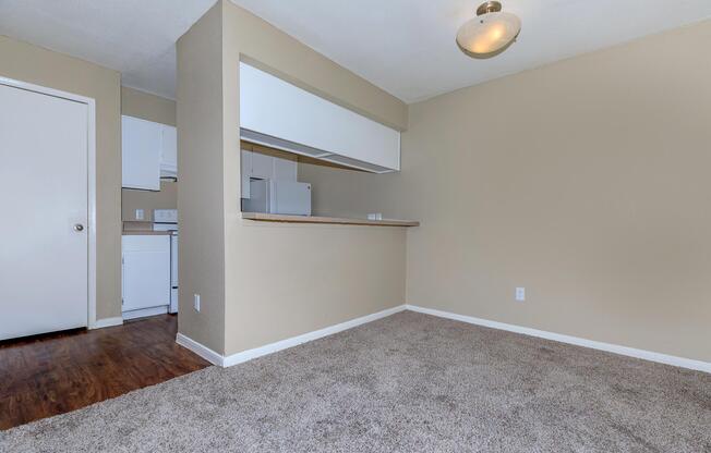 Hillcrest Village - Apartments in Alvin, TX
