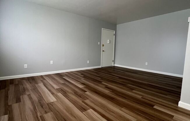 1 bed, 1 bath, 750 sqft, $1,105, Unit 1110 Highfield Ct. #303