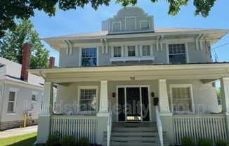 720 E HIGH ST