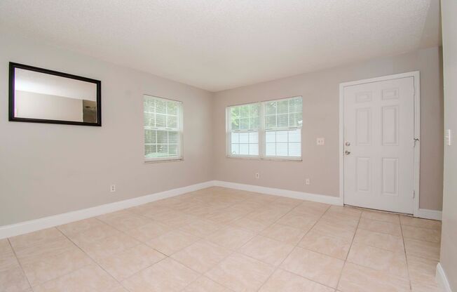 2/1 Close to Downtown Tampa and University of Tampa