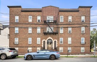 33 Franklin Place Apartments