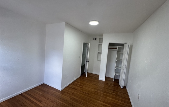 8 SHELBY ST