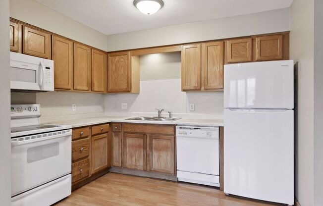 155 Cedar Lake Road North