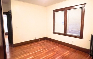 2 beds, 1 bath, 1,400 sqft, $2,950, Unit 1