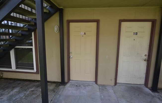 2 bedroom, 2 bath apartments in Sherwood Forest Oaks