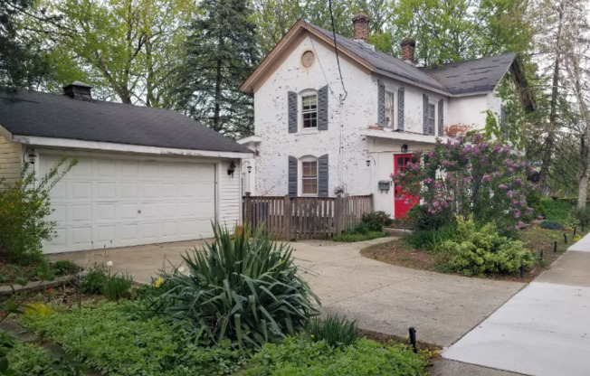 2536 OLD GLENVIEW RD