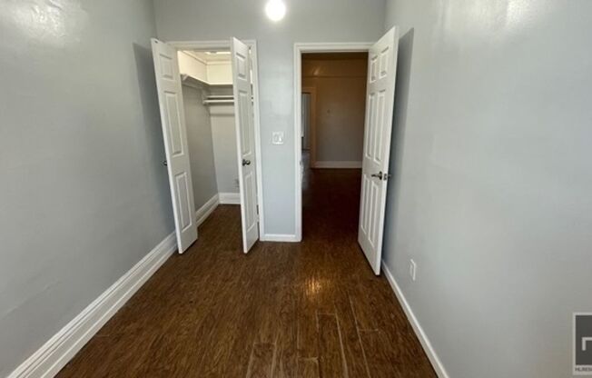 3 beds, 1 bath, $3,027, Unit 2