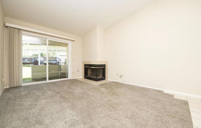 2425 Cranston Dr