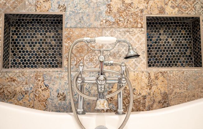 Victorian Village Apartments