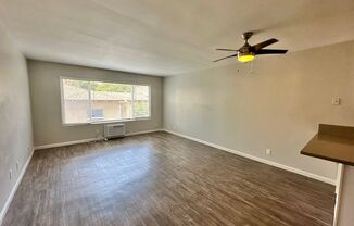 1 bed, 1 bath, 636 sqft, $1,995, Unit 4471-201