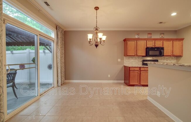 6831 MARICOPA RD