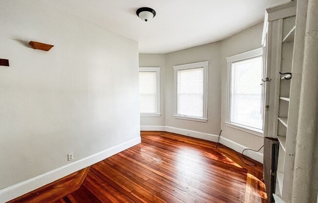 18 WINSLOW RD