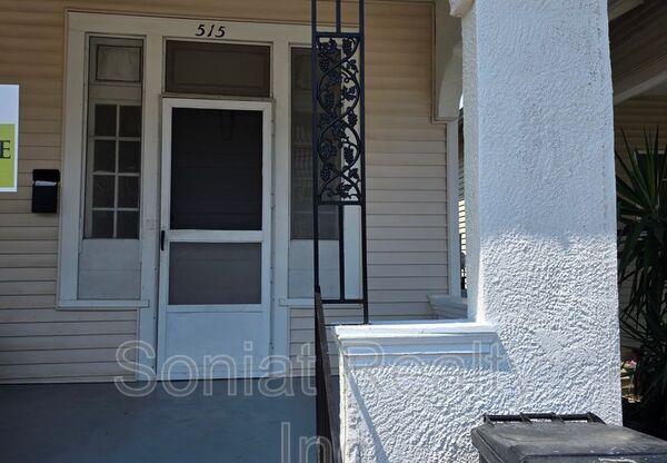 515 S GENOIS ST