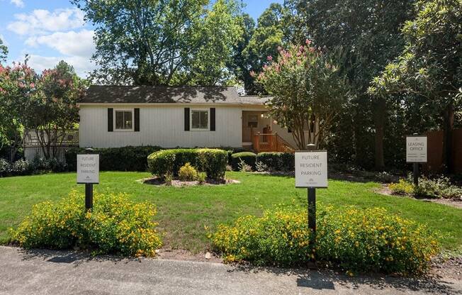 EXPERIENCE THE PRESERVE AT FOREST HILL