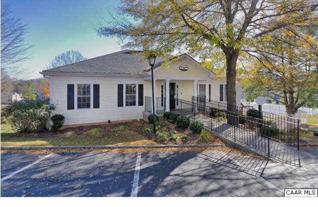 Three Bedroom Condo Available at the Villas of Southern Ridge!