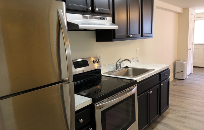 1 bed, 1 bath, $1,095, Unit 1012-T
