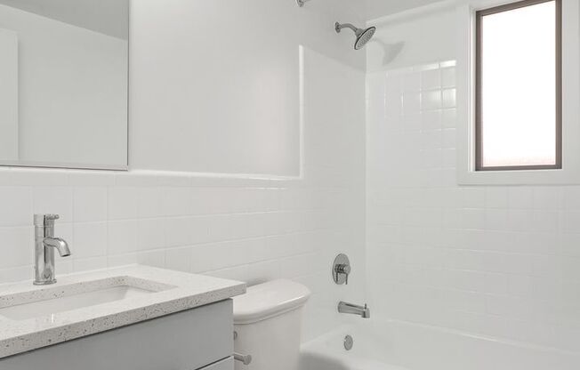 2 beds, 1 bath, 515 sqft, $2,800, Unit 1400-302