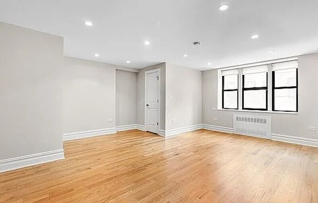 69 BENNETT AVE