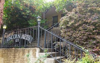 127 W. Craig Pl