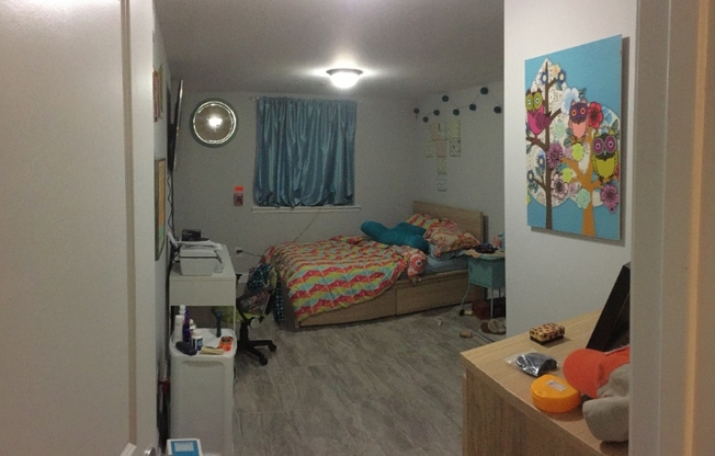 2224 N 12 ST
